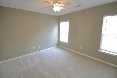 102 Chestnut Oaks Court Ladson SC 29456