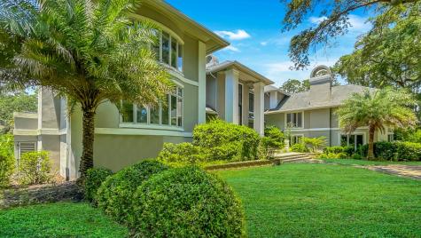 13 Delta Lane Hilton Head Island SC 29928