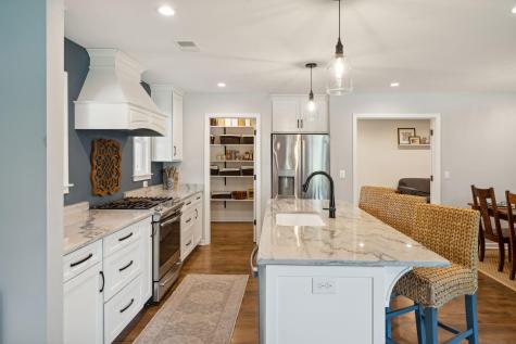 1496 Hindman Avenue Mount Pleasant SC 29464