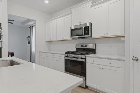 512 Yellow Leaf Lane Summerville SC 29486