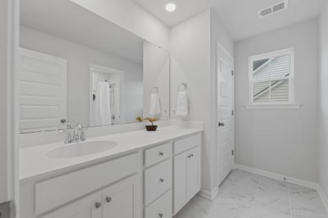 512 Yellow Leaf Lane Summerville SC 29486