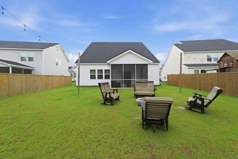 512 Yellow Leaf Lane Summerville SC 29486