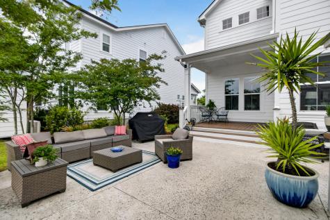 1823 Agate Bay Drive Mount Pleasant SC 29466