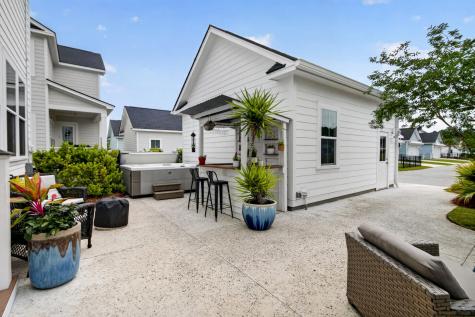 1823 Agate Bay Drive Mount Pleasant SC 29466