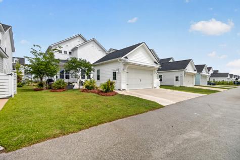 1823 Agate Bay Drive Mount Pleasant SC 29466