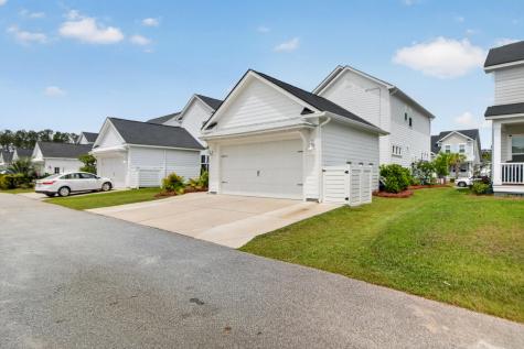 1823 Agate Bay Drive Mount Pleasant SC 29466