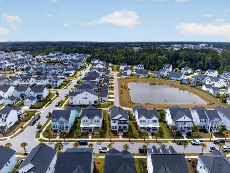 1823 Agate Bay Drive Mount Pleasant SC 29466