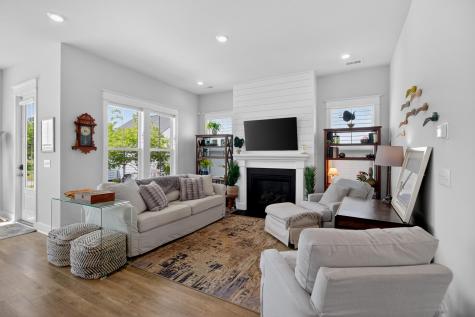 1823 Agate Bay Drive Mount Pleasant SC 29466