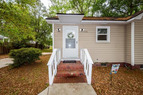 4728 Mixson Avenue North Charleston SC 29405