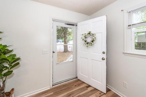 4728 Mixson Avenue North Charleston SC 29405
