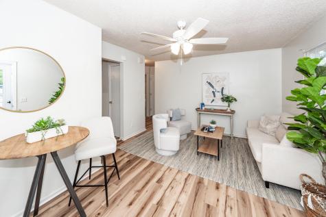 4728 Mixson Avenue North Charleston SC 29405