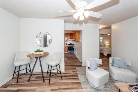 4728 Mixson Avenue North Charleston SC 29405