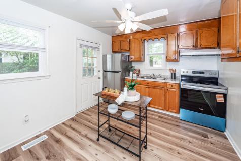 4728 Mixson Avenue North Charleston SC 29405