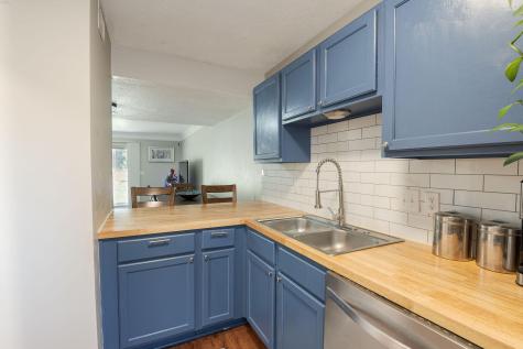 401 Andrea Lane Hanahan SC 29410