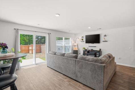 221 Cozy Brook Court Summerville SC 29486