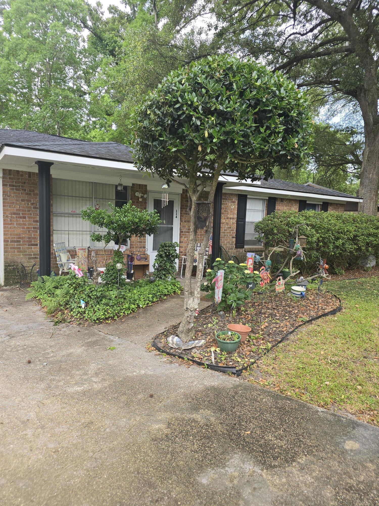 114 Barshay Drive Summerville SC 29483