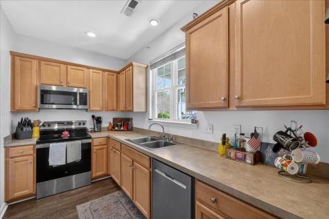 8945 Planters Row Lane Summerville SC 29485