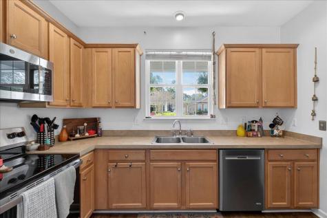 8945 Planters Row Lane Summerville SC 29485