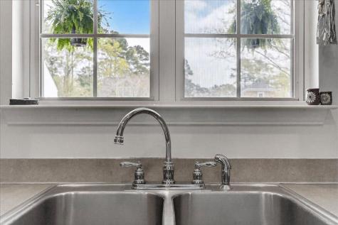8945 Planters Row Lane Summerville SC 29485