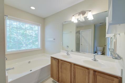715 Oxford Road Ladson SC 29456