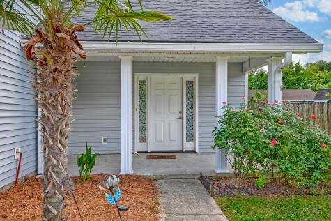 715 Oxford Road Ladson SC 29456