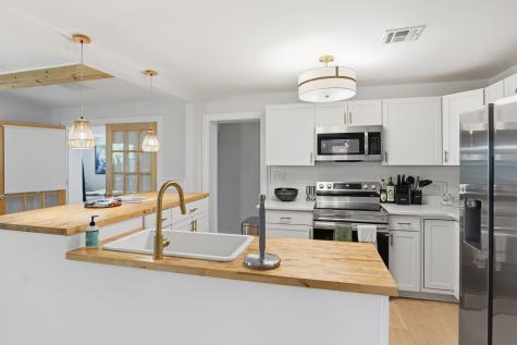 32 Briarcliff Drive Charleston SC 29407