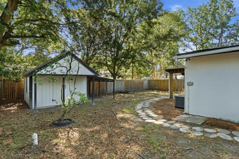 32 Briarcliff Drive Charleston SC 29407
