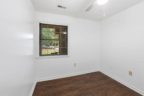7915 Dutch Court North Charleston SC 29420