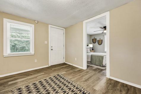 2016 Echo Avenue North Charleston SC 29405