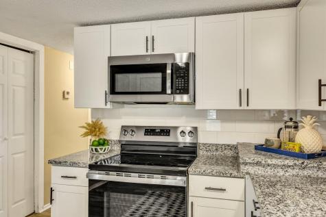 2016 Echo Avenue North Charleston SC 29405