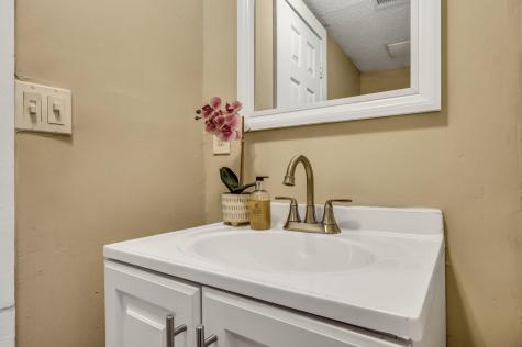 2016 Echo Avenue North Charleston SC 29405