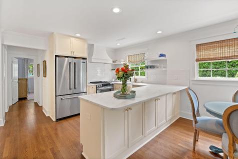 708 Pitt Street Mount Pleasant SC 29464