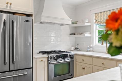 708 Pitt Street Mount Pleasant SC 29464