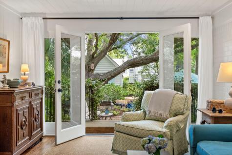 708 Pitt Street Mount Pleasant SC 29464