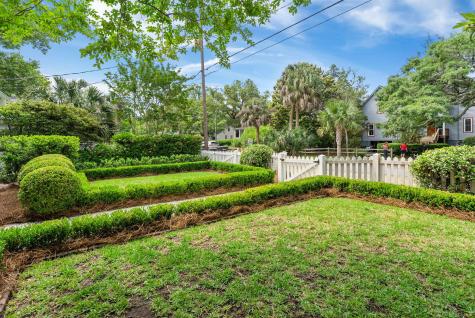 708 Pitt Street Mount Pleasant SC 29464