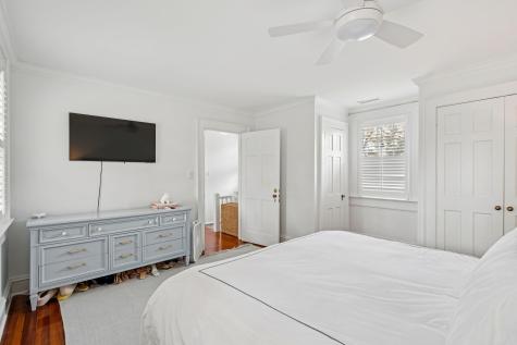 12 A Bedons Alley Charleston SC 29401