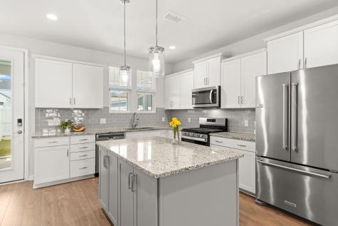 579 Blueway Avenue Summerville SC 29486