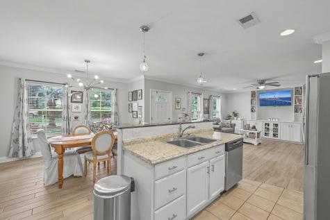 3281 Stonehaven Drive North Charleston SC 29420