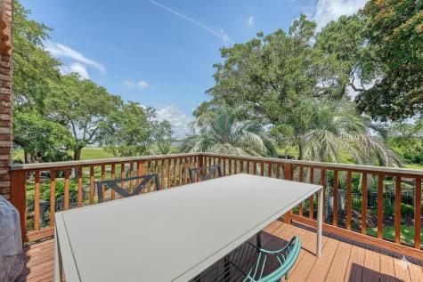 220 3rd Avenue Charleston SC 29403