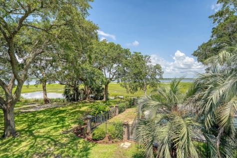 220 3rd Avenue Charleston SC 29403