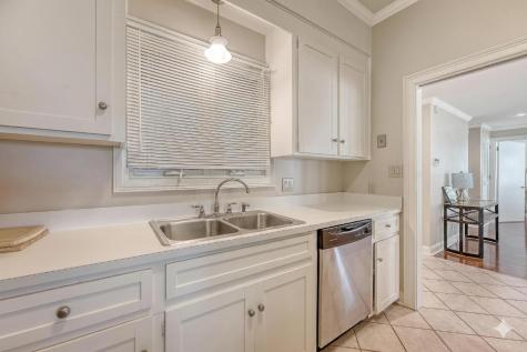 220 3rd Avenue Charleston SC 29403
