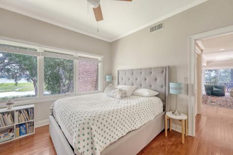 220 3rd Avenue Charleston SC 29403
