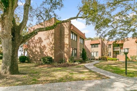 220 3rd Avenue Charleston SC 29403