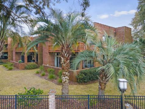 220 3rd Avenue Charleston SC 29403