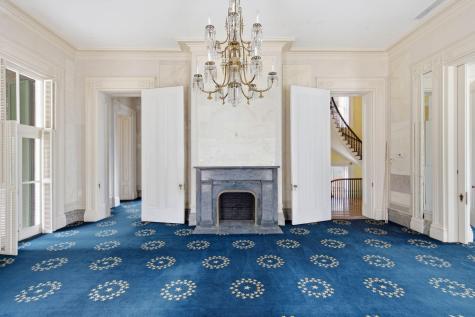 9 E Battery Charleston SC 29401