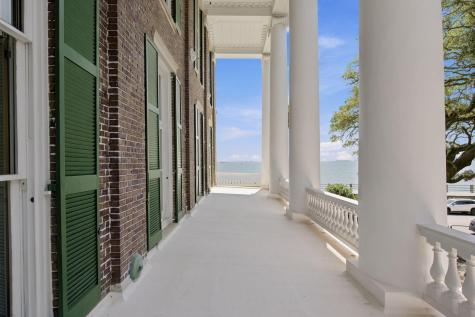 9 E Battery Charleston SC 29401