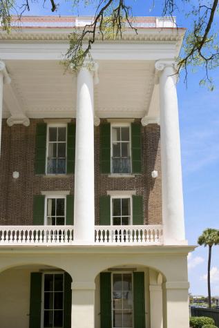 9 E Battery Charleston SC 29401