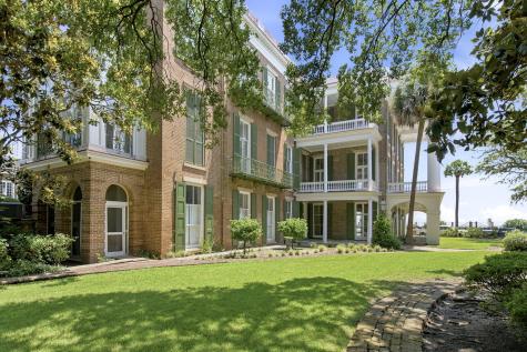 9 E Battery Charleston SC 29401