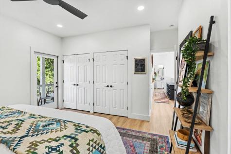 1009 Carmela Court North Charleston SC 29405