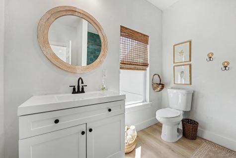 1009 Carmela Court North Charleston SC 29405